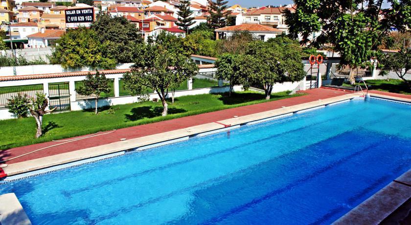 El Manantial Hotel Malaga Exterior photo